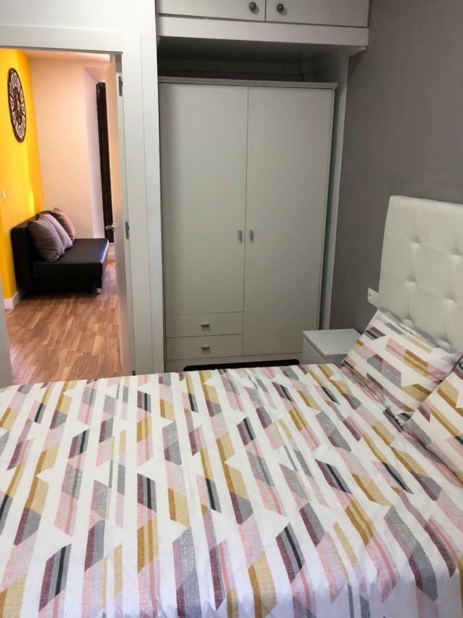 Plaza Del Campo Del Principe Apartment กรานาดา ภายนอก รูปภาพ